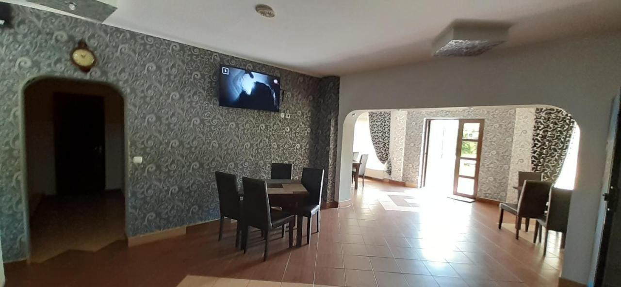 Pensiunea Tora Vatra Dornei Bagian luar foto